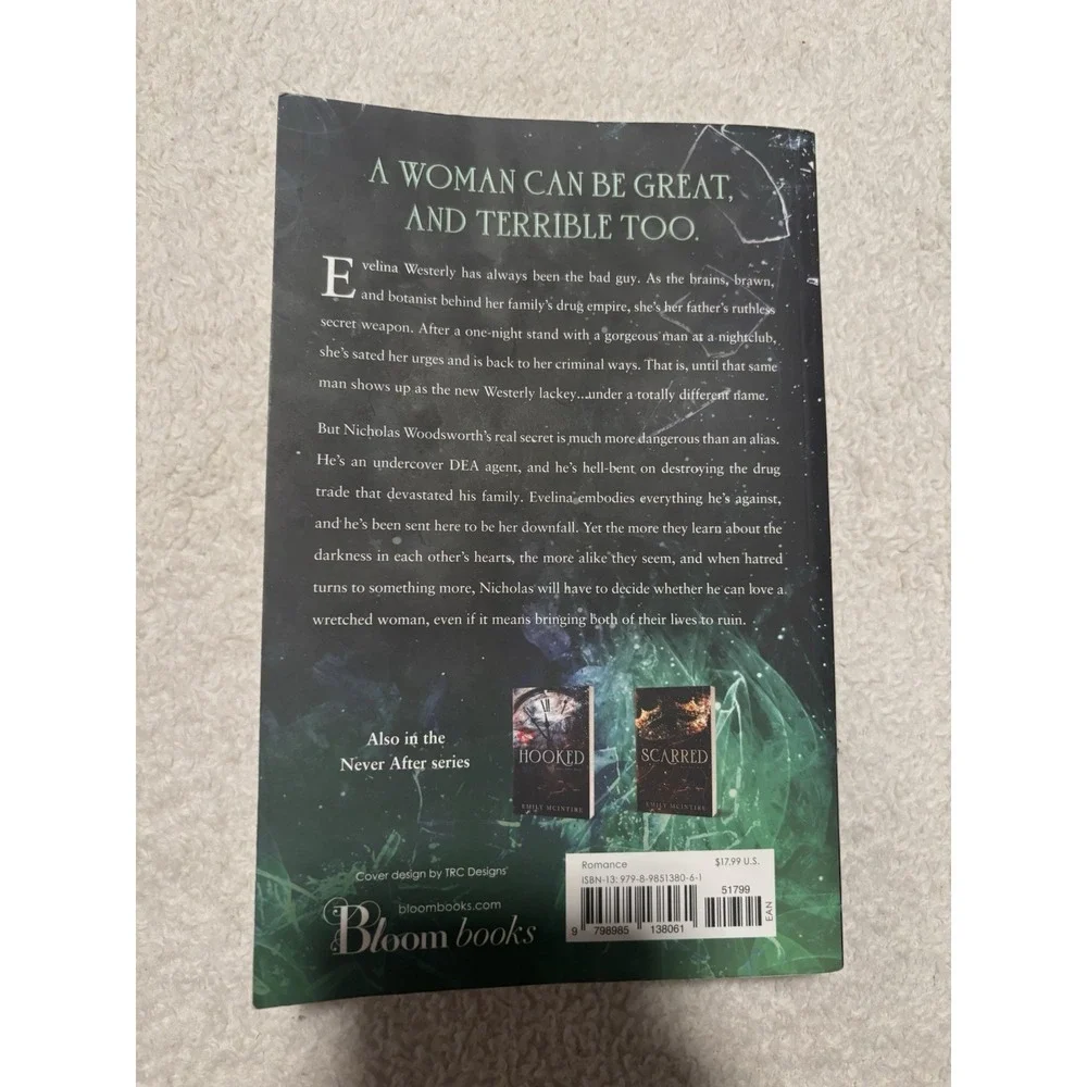 Wretched (Never After Series) - Paperback, by McIntire Emily - Very Good